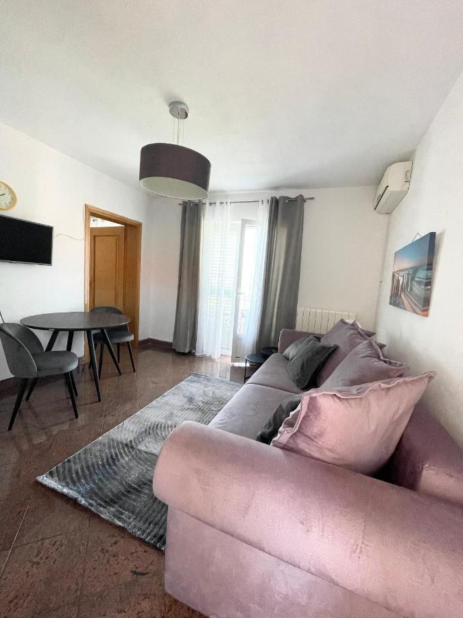 Apartments Villa Antonia Jadranovo Exteriér fotografie